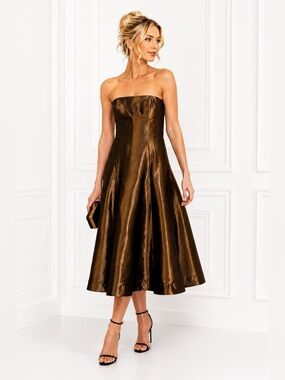 VERA WANG FORMAL DRESS